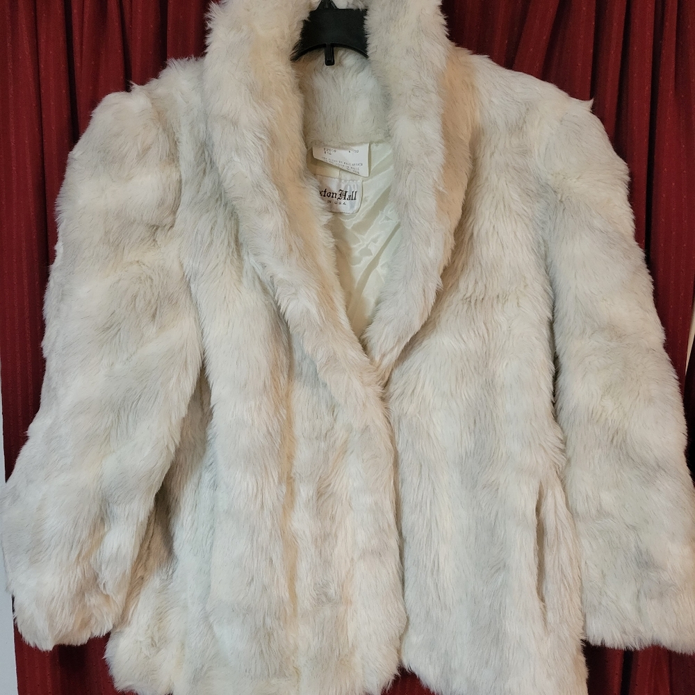 Vintage faux fur coat size 16..